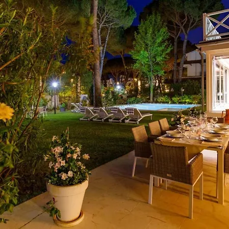 Апартаменты With Private Pool 200m From The